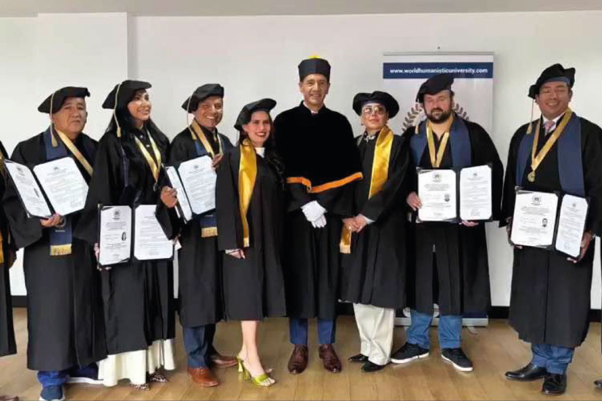 Doctorado Honoris Causa