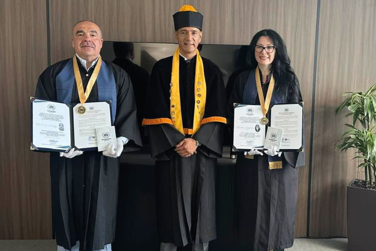 Doctorado Honoris Causa